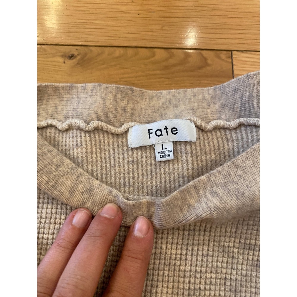 Fate Knit Waffle Knit Crew Neck Pullover Sweater Beige Size L - Picture 2 of 4